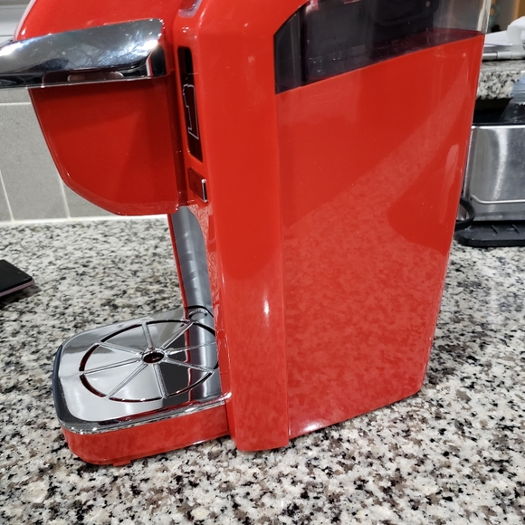 Keurig Coffee Machine - Picture 5 of 10